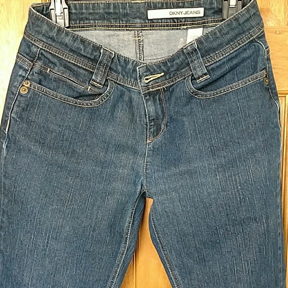 DKNY Jeans - Picture 2 of 3